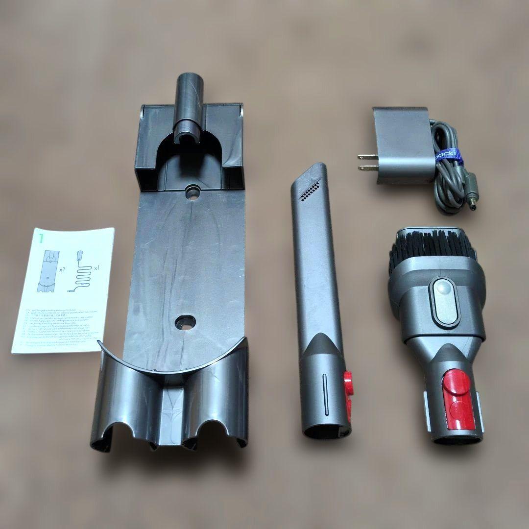 【美品】ダイソン dyson V8 sv25 分解洗浄済み