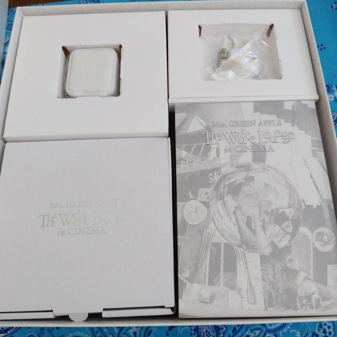 The White Lounge in CINEMA DVD限定ミラー付き