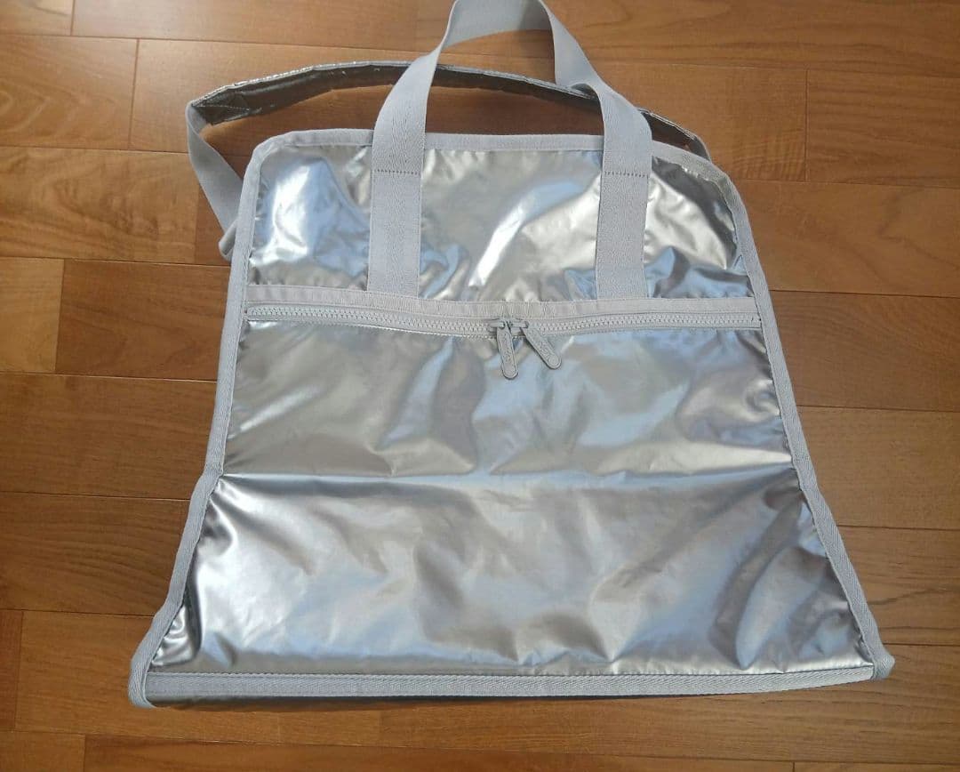 LeSportsac　レスポートサック　ひとりっぷ　ワンデイキャビン　ギンガ