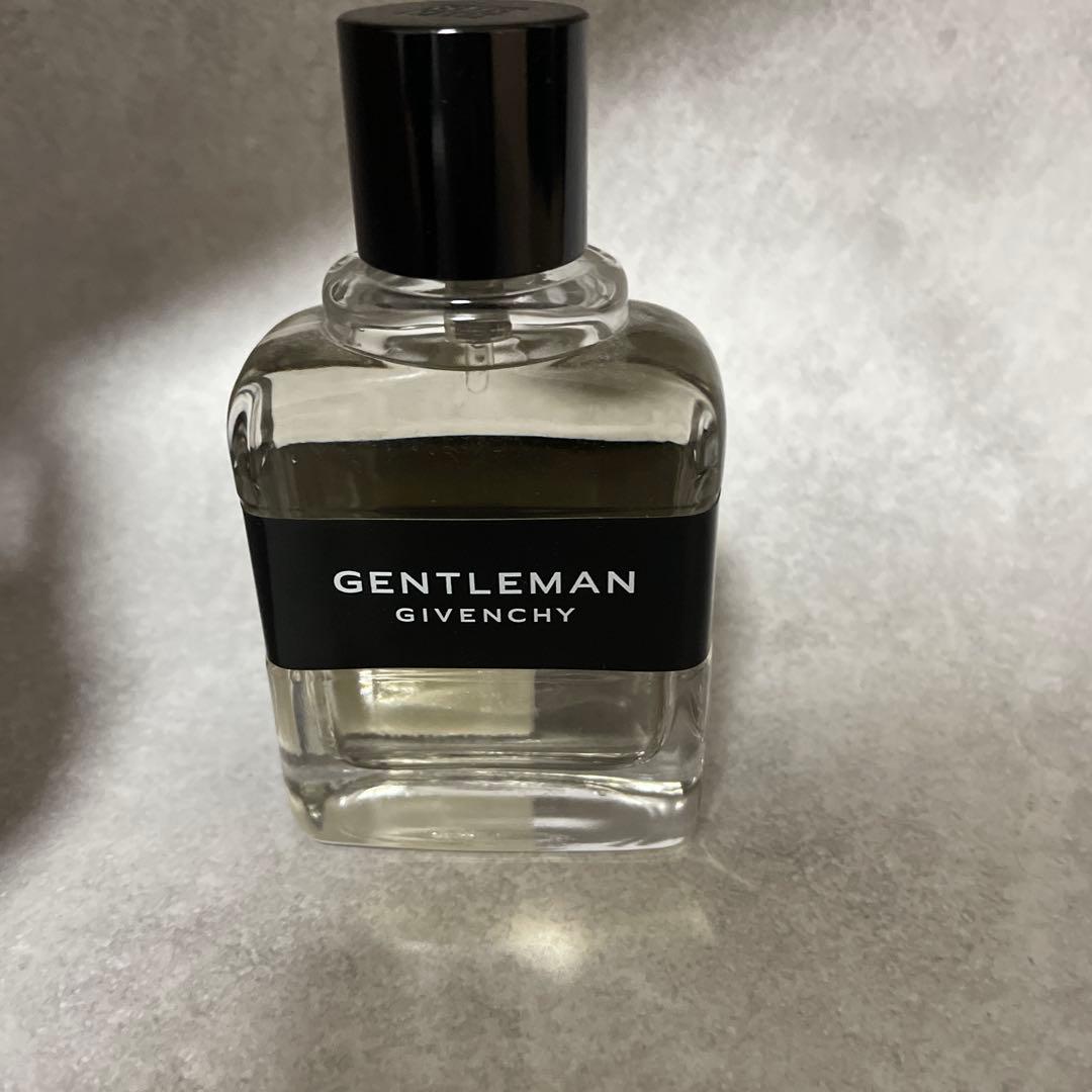 香水(男性用) Givenchy Gentleman Eau de Toilette 60ml