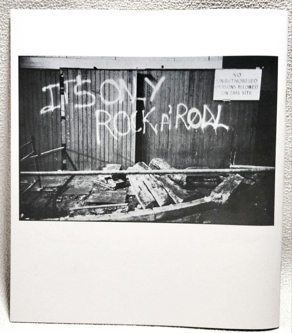 Ｉｔ‘ｓ Ｏｎｌｙ…』Ｐａｃｋａｇｅ ｓｉｇｎｅｄ ｂｙ Ｍｉｃｋ Ｔａｙｌｏｒ