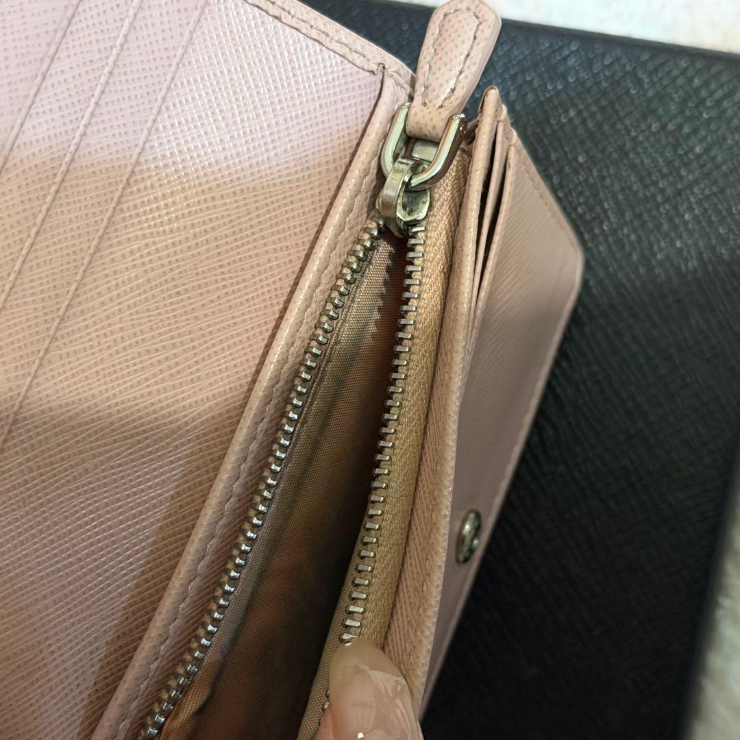 つき　PRADA 二つ折り財布 ピンク