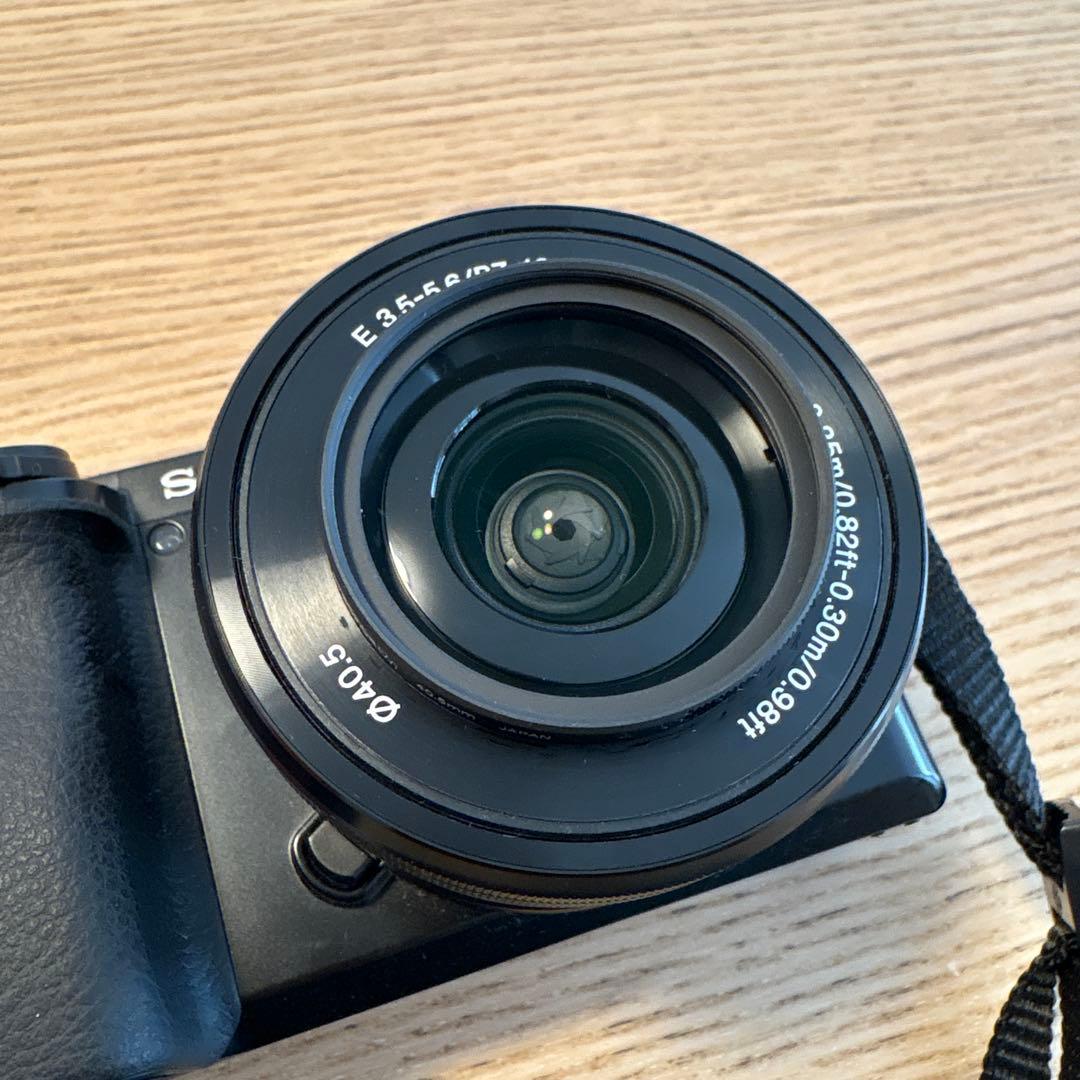 Sony α6100ミラーレスカメラ ダブルズームレンズキット ブラック