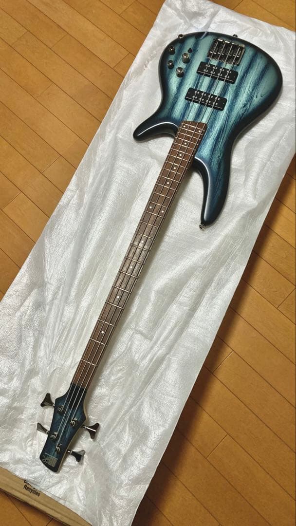 ベース Ibanez SR300E SKY VEIL MATTE (SVM)