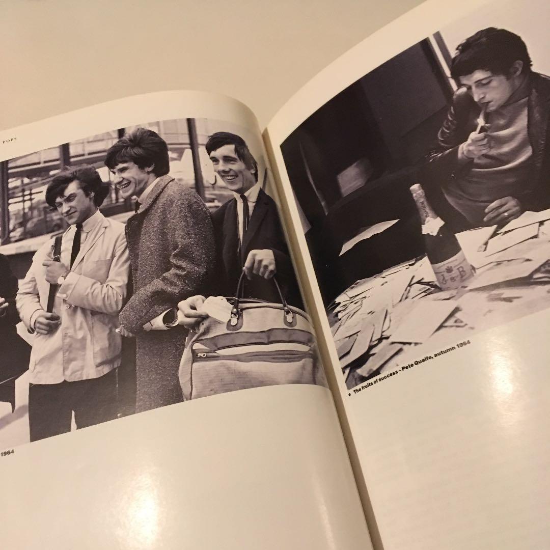 アート・デザイン・音楽 THE KINKS THE OFFICIAL BIOGRAPHY