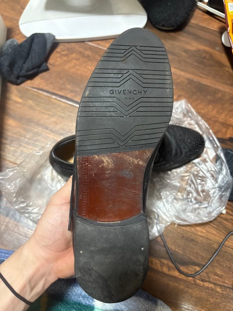 GIVENCY ウィングチップ 革靴 デッキシューズ