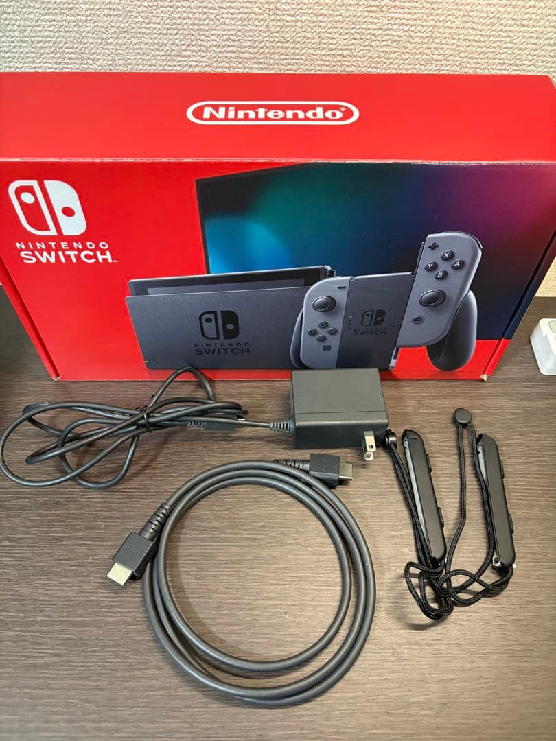 (バッテリー強化版) 第一世代Nintendo Switch グレー 本体