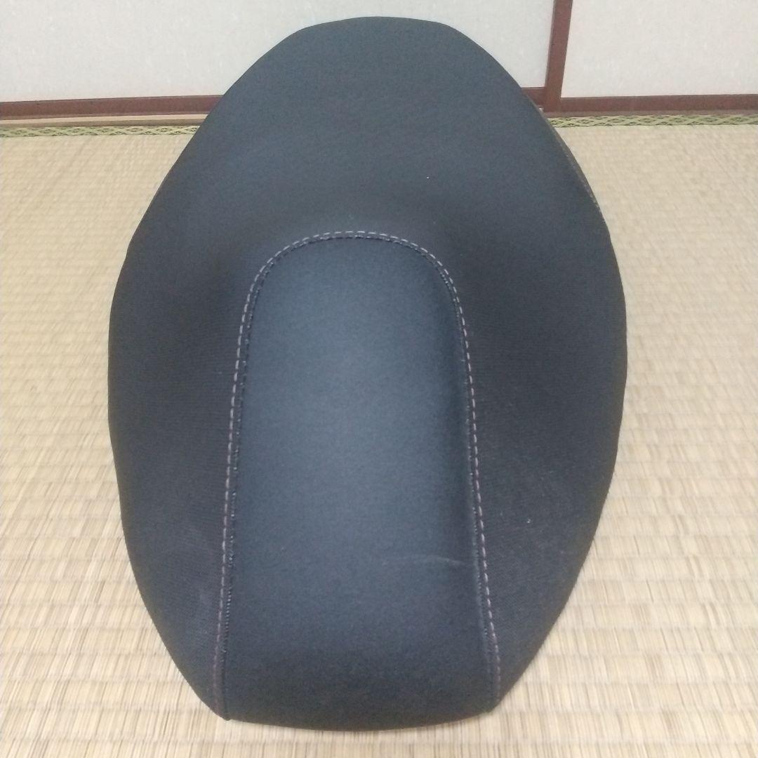 bwis125SEA6J純正シート
