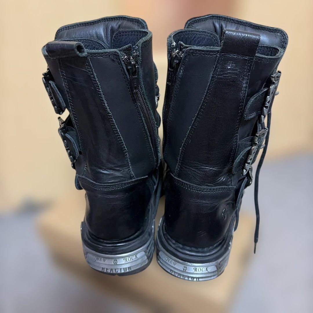 Neww Rock ブーツ