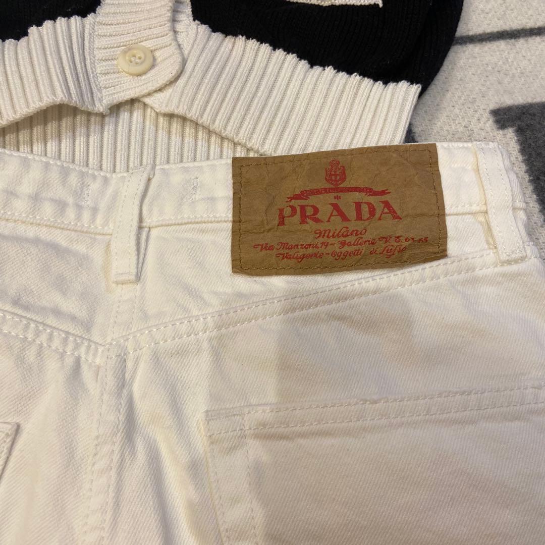 PRADA トライアングルロゴ プラダ アンクル丈 ホワイト デニム ジーンズ