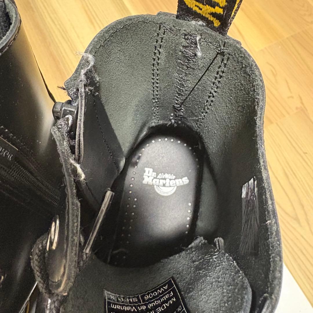 Dr. Martens 8ホール　Jordan 厚底