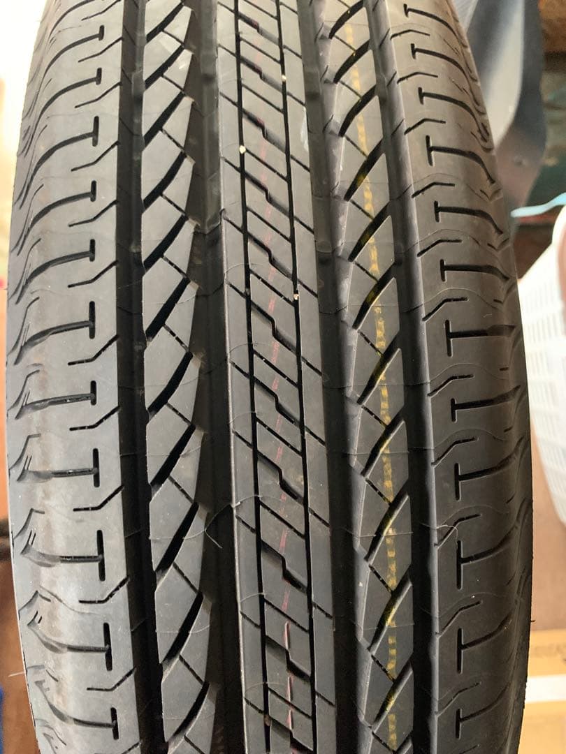 ジムニー純正タイヤ ブリヂストン DULER H/L 175/80R16 91S