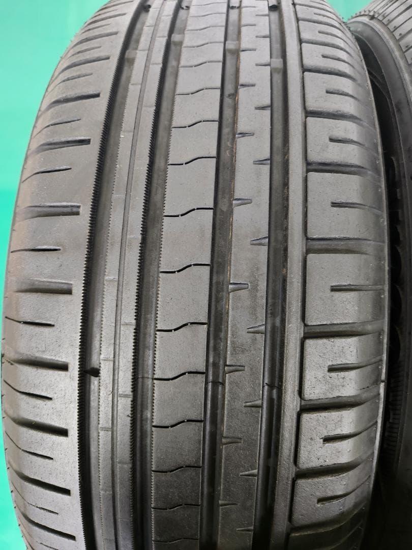 送料込☆2022年製ジーテックスZEETEX タイヤ 215/55R18 ☆4本