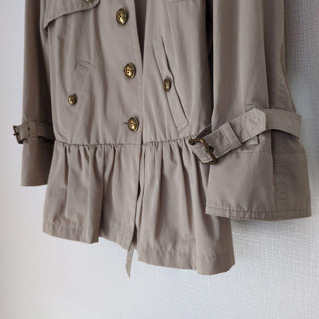 バーバリーブルーレーベル　ベージュ トレンチコート　ショート丈