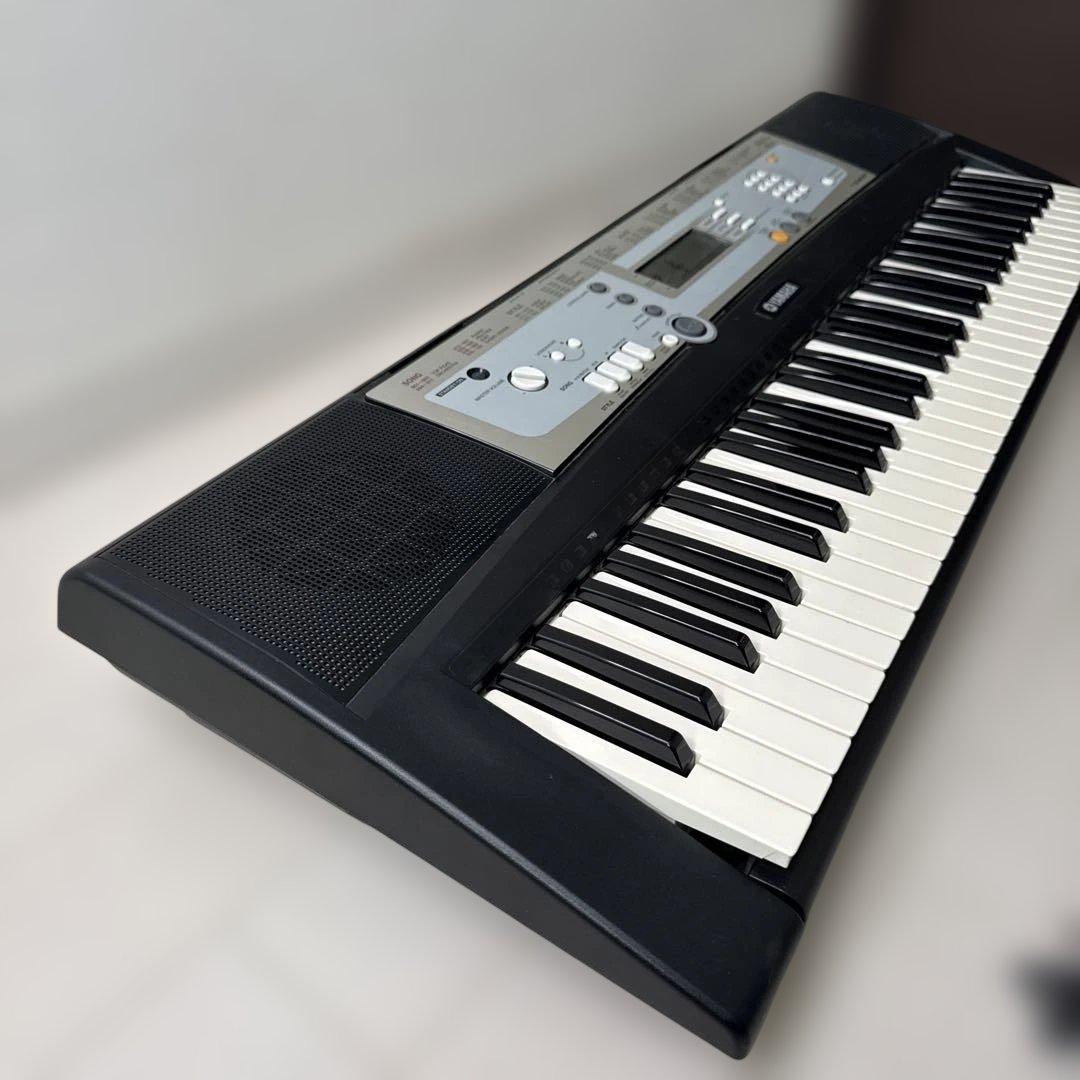 【美品】YAMAHA PSR-E203 電子キーボード 61鍵盤