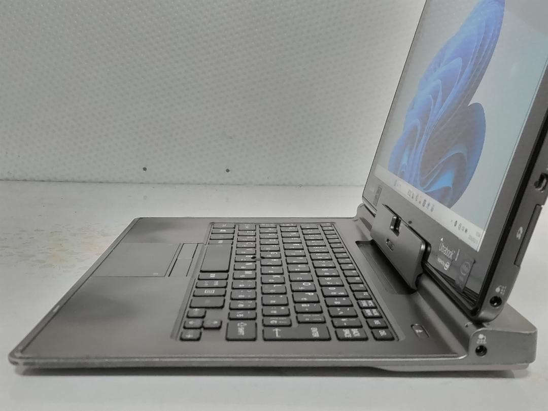 タッチパネル！！ 東芝 dynabook SSD 128GB Win11★G2