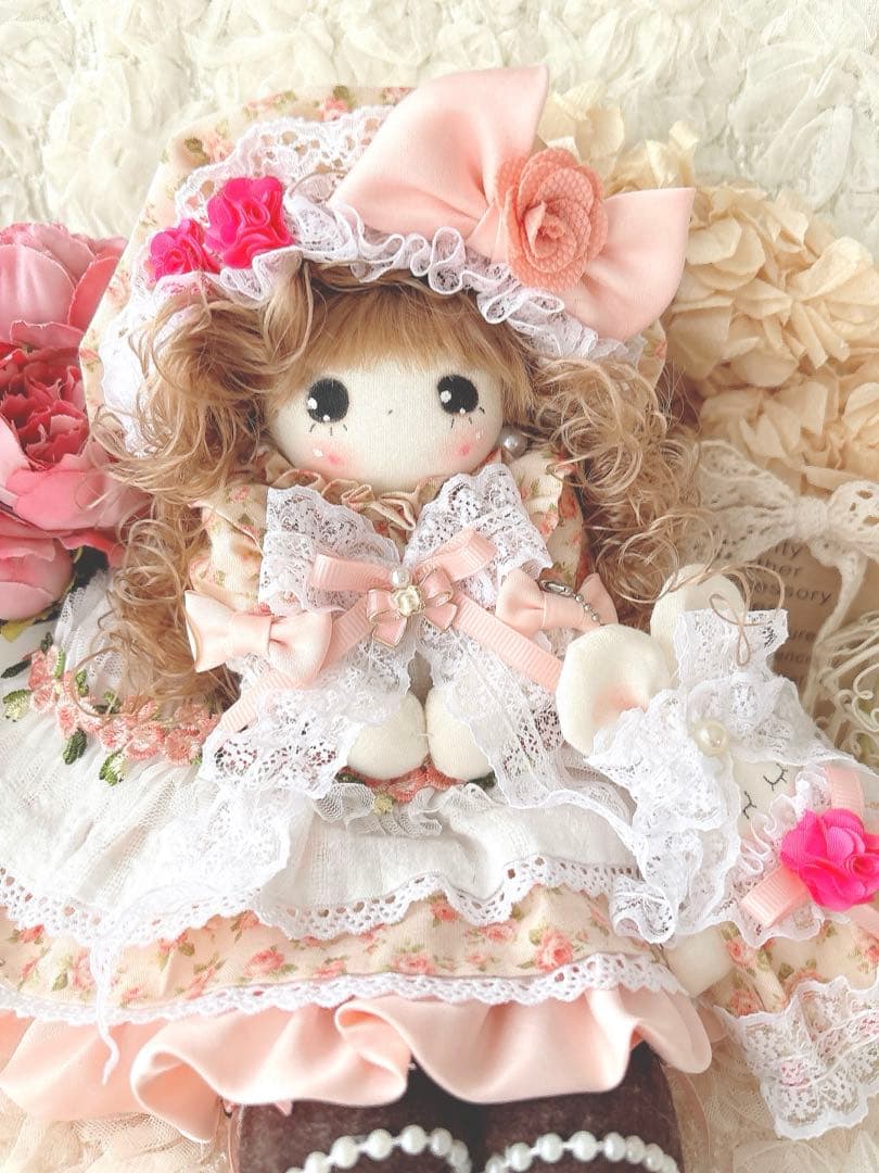 カントリードール♡ハンドメイド♡お人形♡サーモンピンク小花柄♡