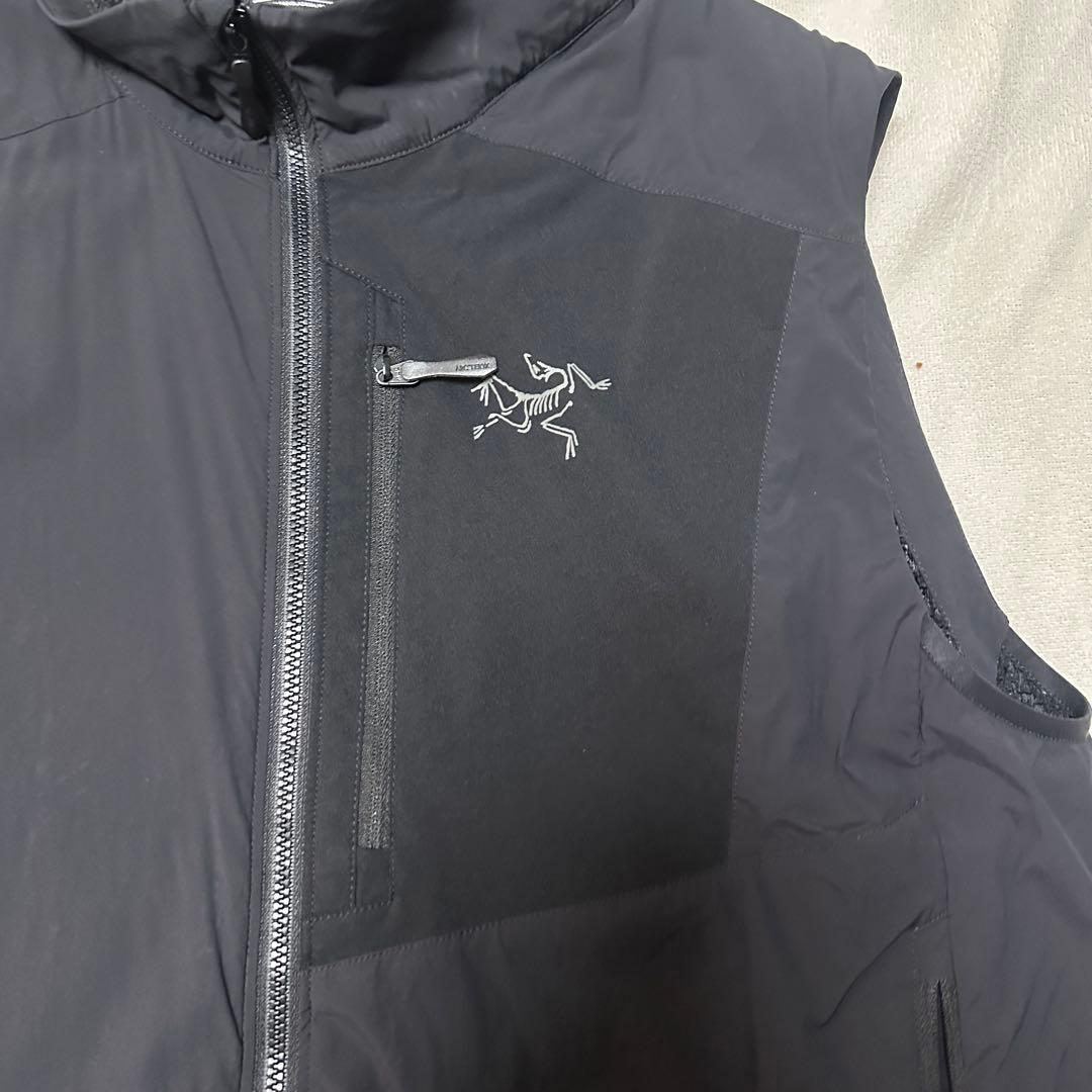さ*ん様 アークテリクス ARC’TERYX ATOM ベスト　ブラック