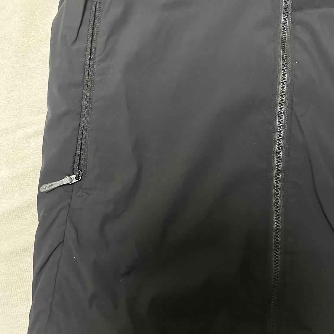 さ*ん様 アークテリクス ARC’TERYX ATOM ベスト　ブラック