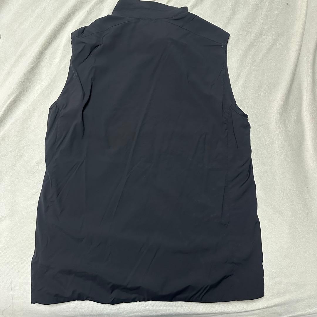 さ*ん様 アークテリクス ARC’TERYX ATOM ベスト　ブラック