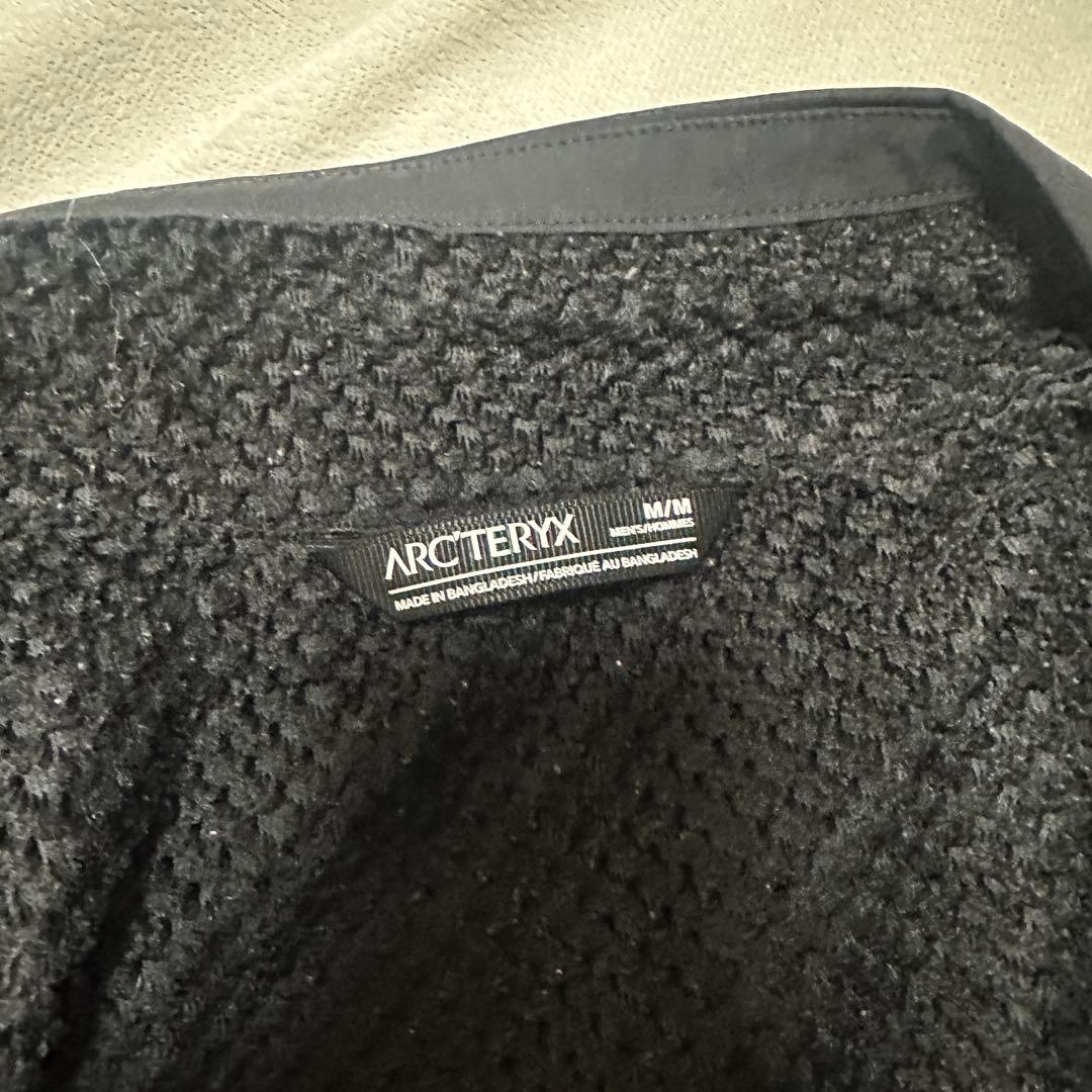さ*ん様 アークテリクス ARC’TERYX ATOM ベスト　ブラック