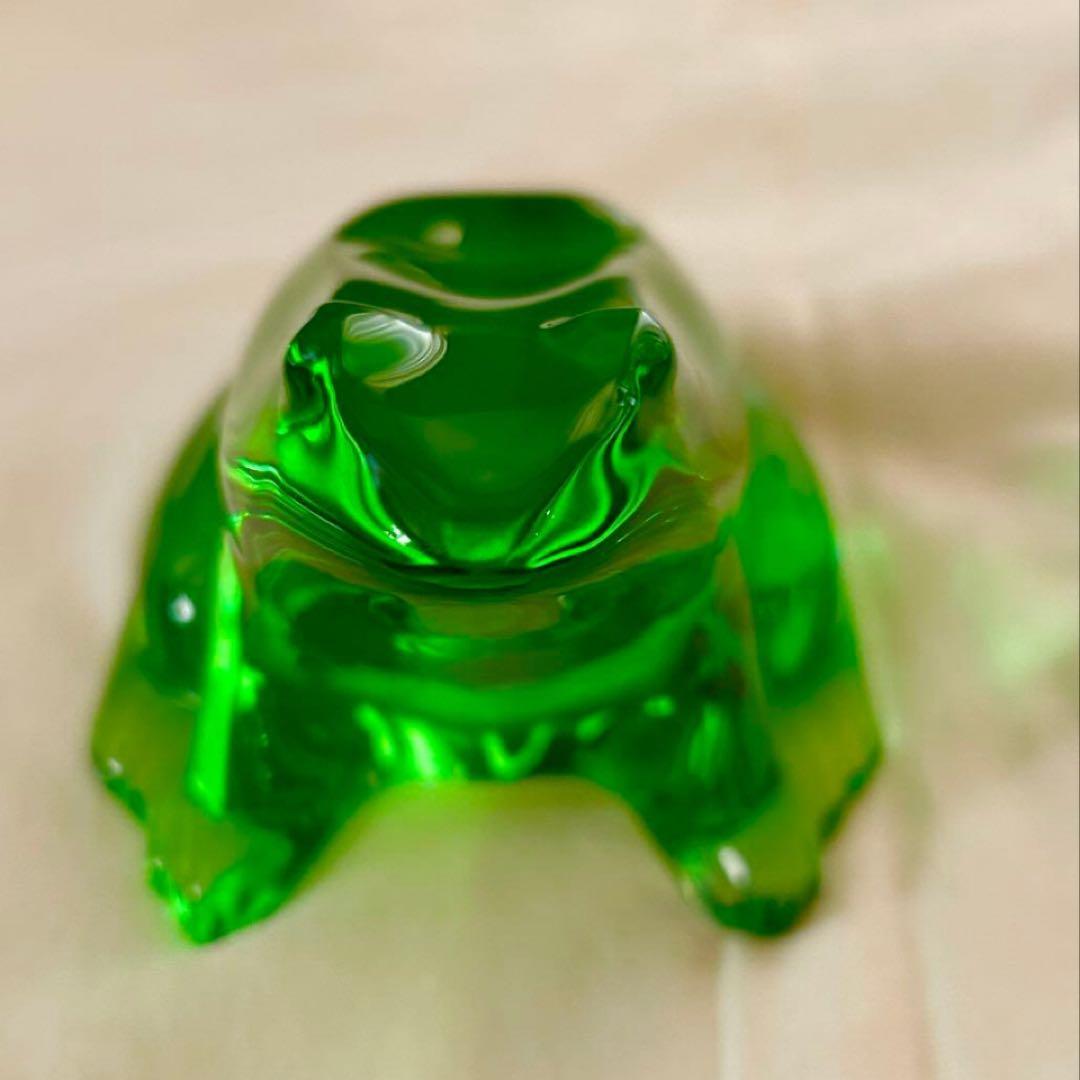 オ*ル様 バカラ　クリスタル　カエル　透明緑色
