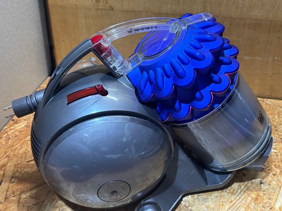 サイクロン 掃除機 DC63 dyson