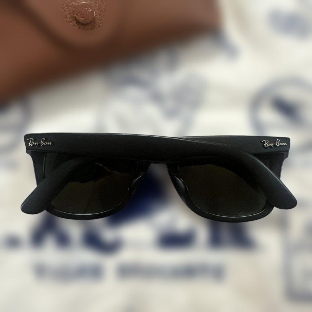 Ray-Ban Wayfarer サングラス ブラック ケース付き