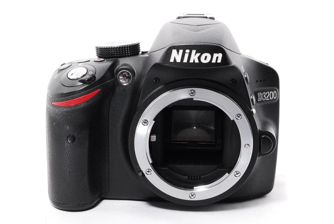 ショット数少なめ◆すぐ使える◆Nikon D3200◆一眼レフカメラ◆スマホ転送