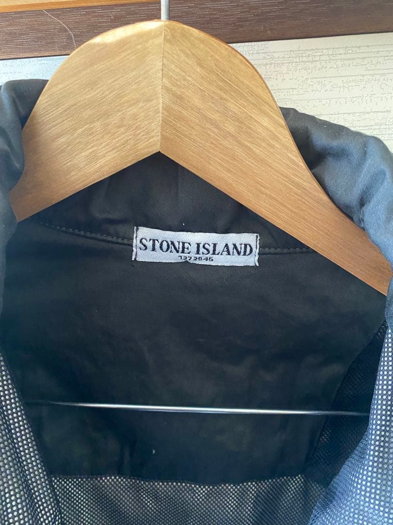 STONE  ブラックジャンパー