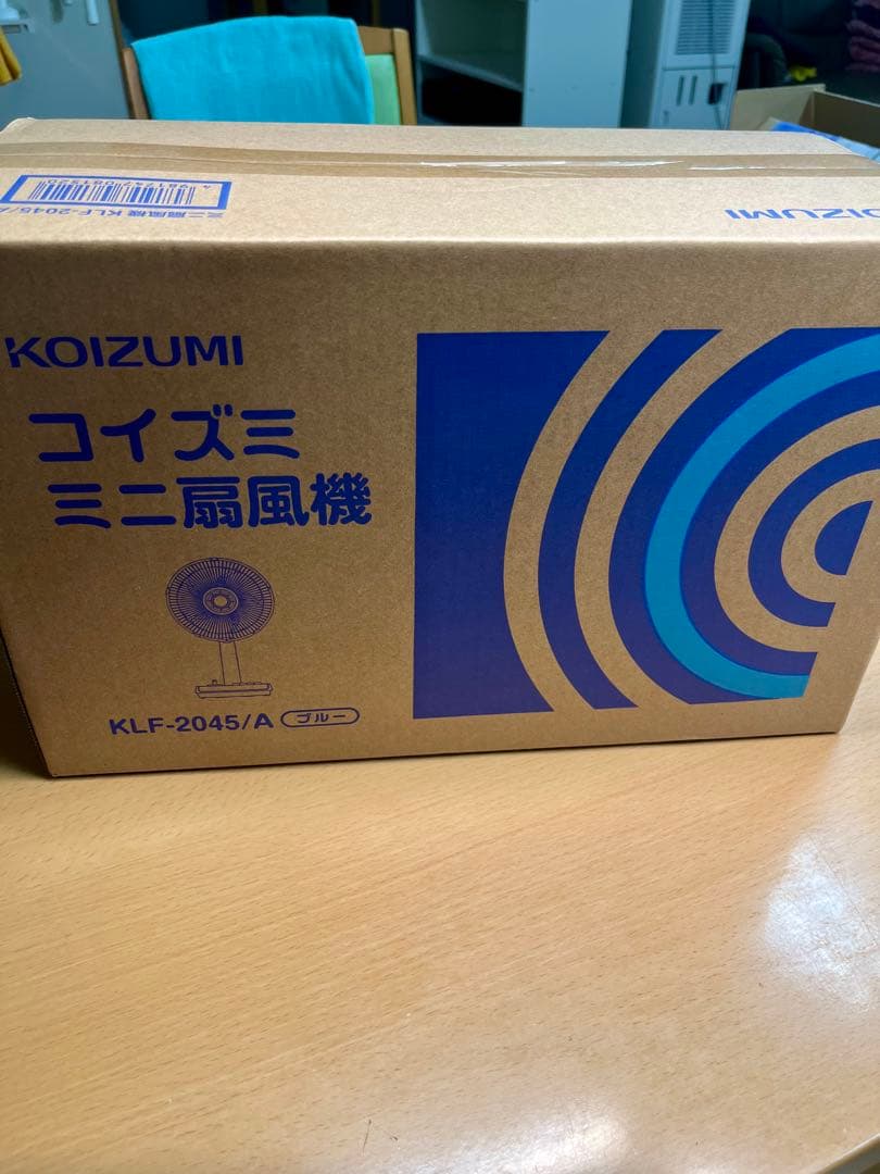 KOIZUMI ミニ扇風機 昭和レトロ風 新品未開封