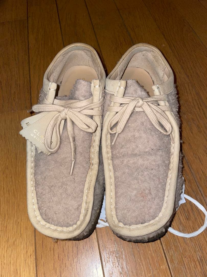 clarks ワラビー26センチUK7.0エメレオンドレコラボ