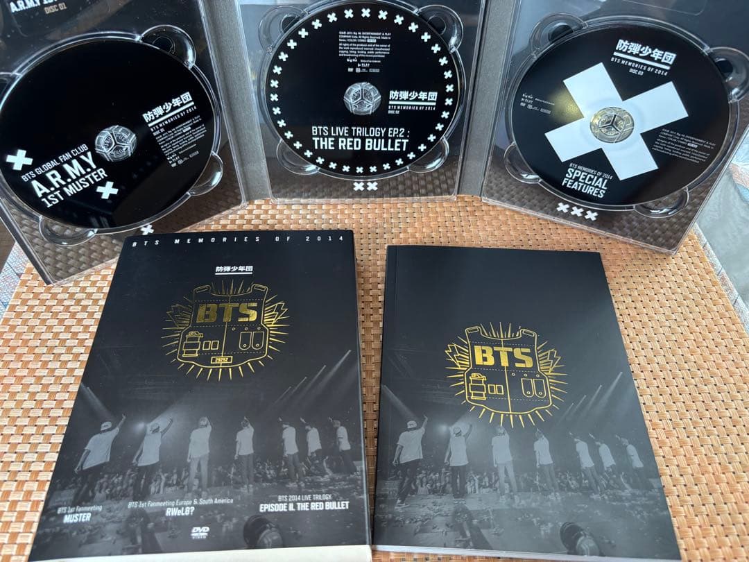 BTS 【MEMORIES OF 2014】 DVD 公式