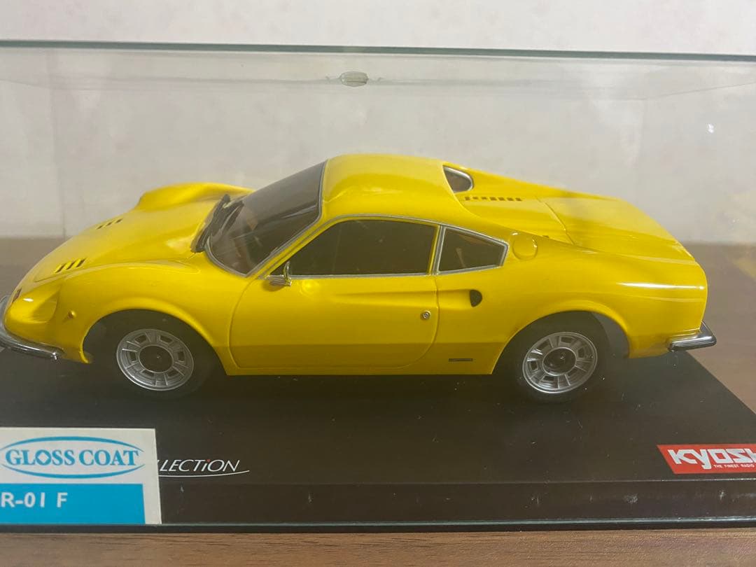 ミニッツ フェラーリ 246GT DINO