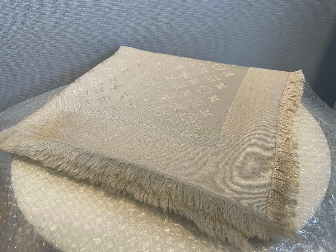 LOUIS VUITTON ショール