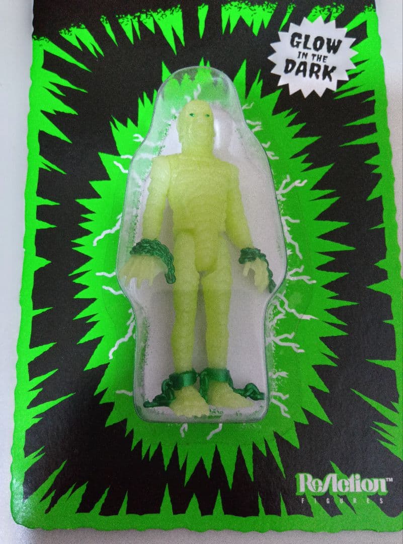super7 リアクションフィギュア半魚人　蓄光