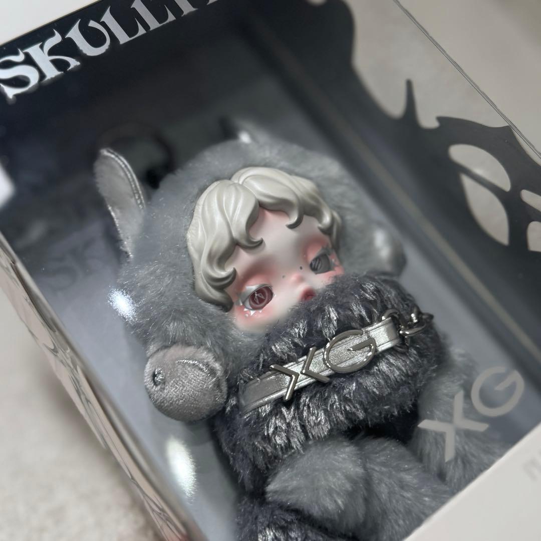 SKULLPANDA XG 日本限定 ぬいぐるみペンダント スカルパンダ