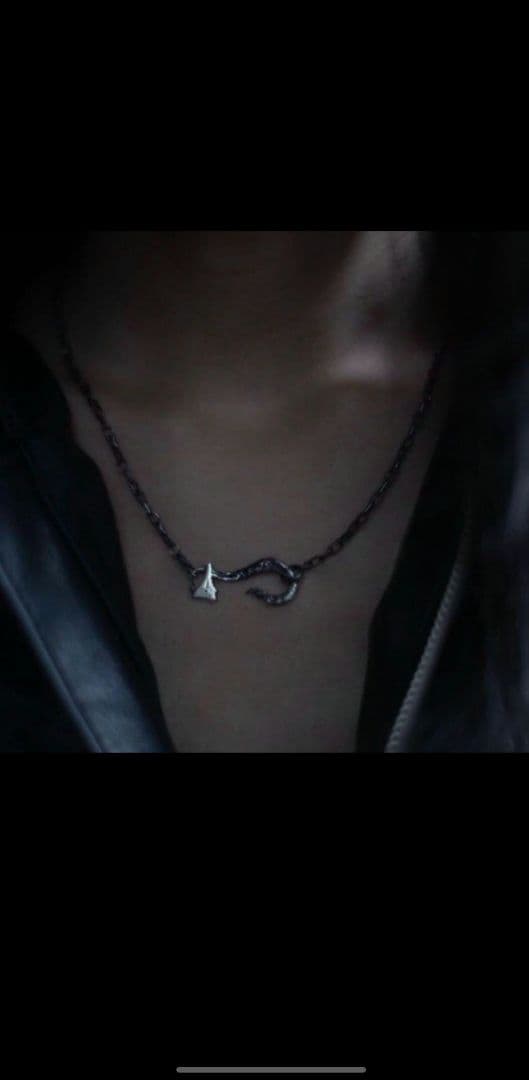 再販無し【VAINON】Destroyed Carabiner Necklace