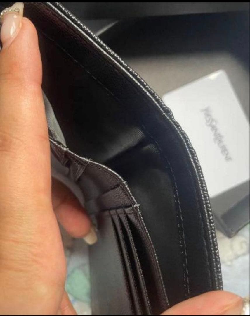 Yves Saint Laurent ブラック 三つ折り財布
