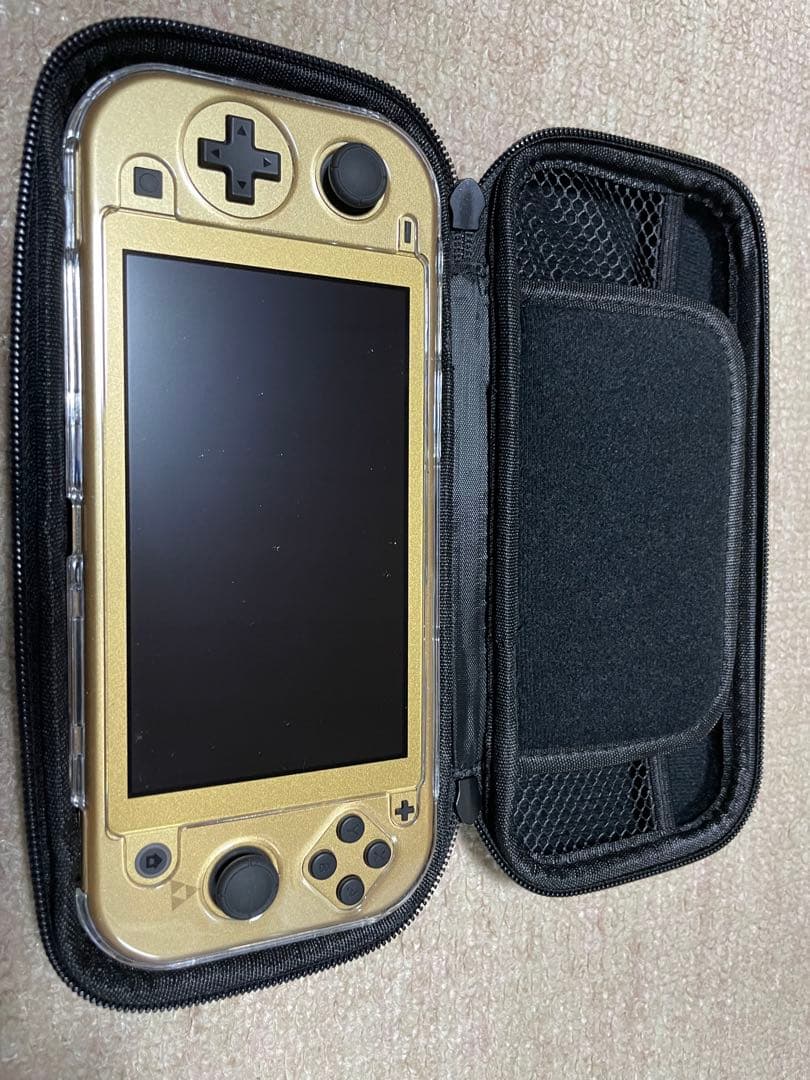 Nintendo Switch Lite Hyrule Edition 本体