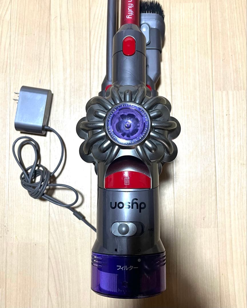 Dyson ダイソン V8 Slim Fluffy コードレス掃除機 動作確認済