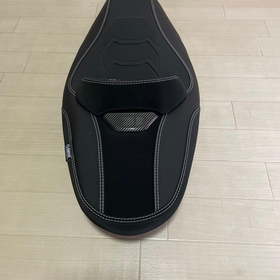 KKM NMAX 125/155新型V3 2025スポーツローダウンシート黒