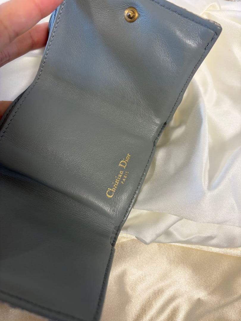 Dior グレー 三つ折り財布