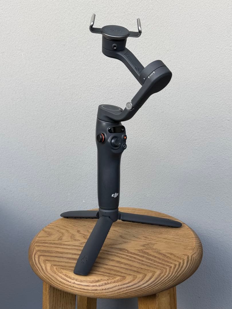【美品】DJI OSMO MOBILE 6 オズモモバイル6