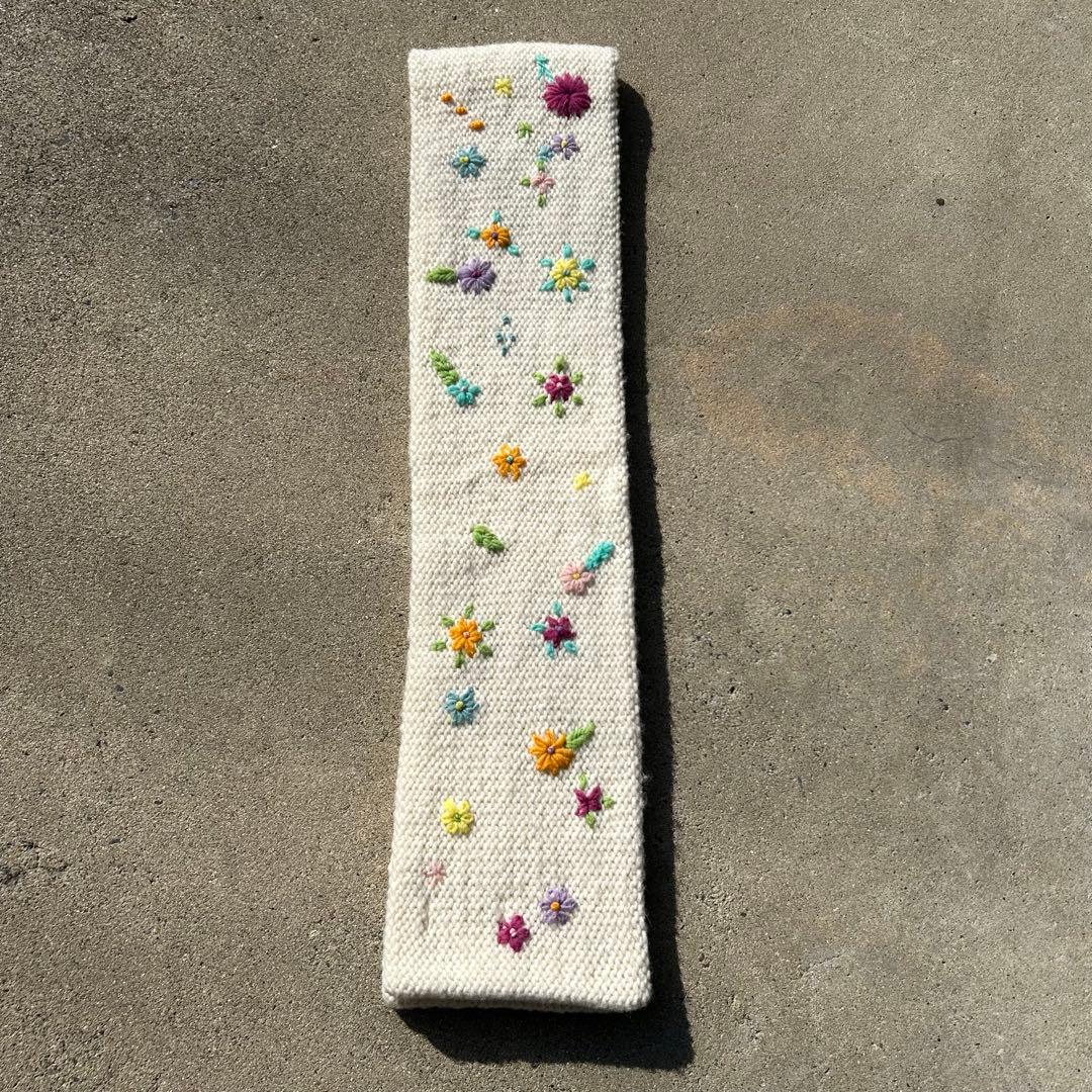 【美品】BEAMS BOY 手編み 花柄 刺繍 マフラー ペルーニット　ホワイト
