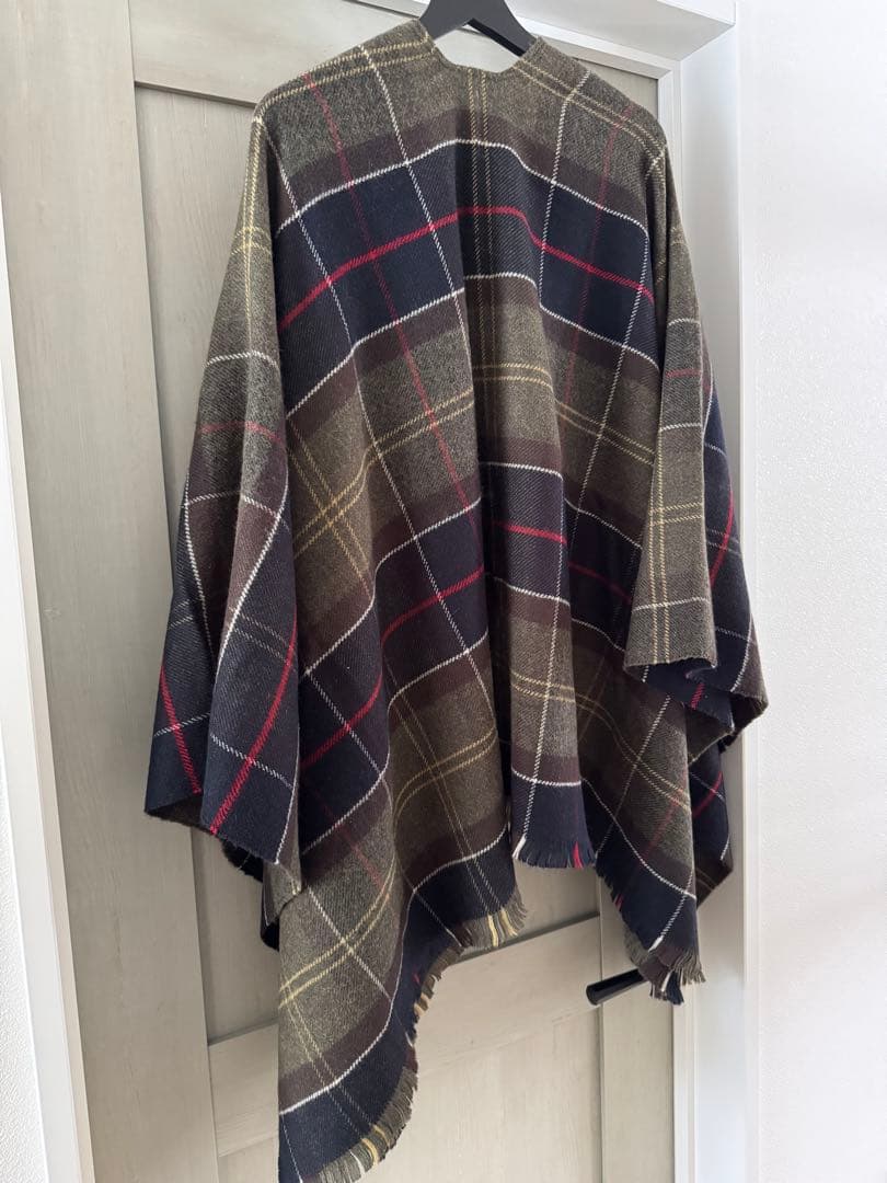 未使用⭐︎バブアー　Barbour チェック柄ケープサンプル品　ストール