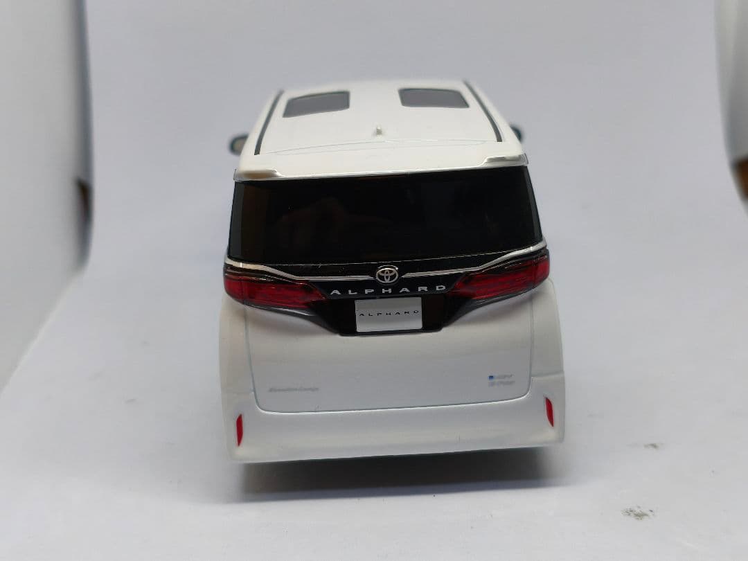 トヨタ アルファード カラーサンプル ミニカー 1/30 色見本 ホワイト 白