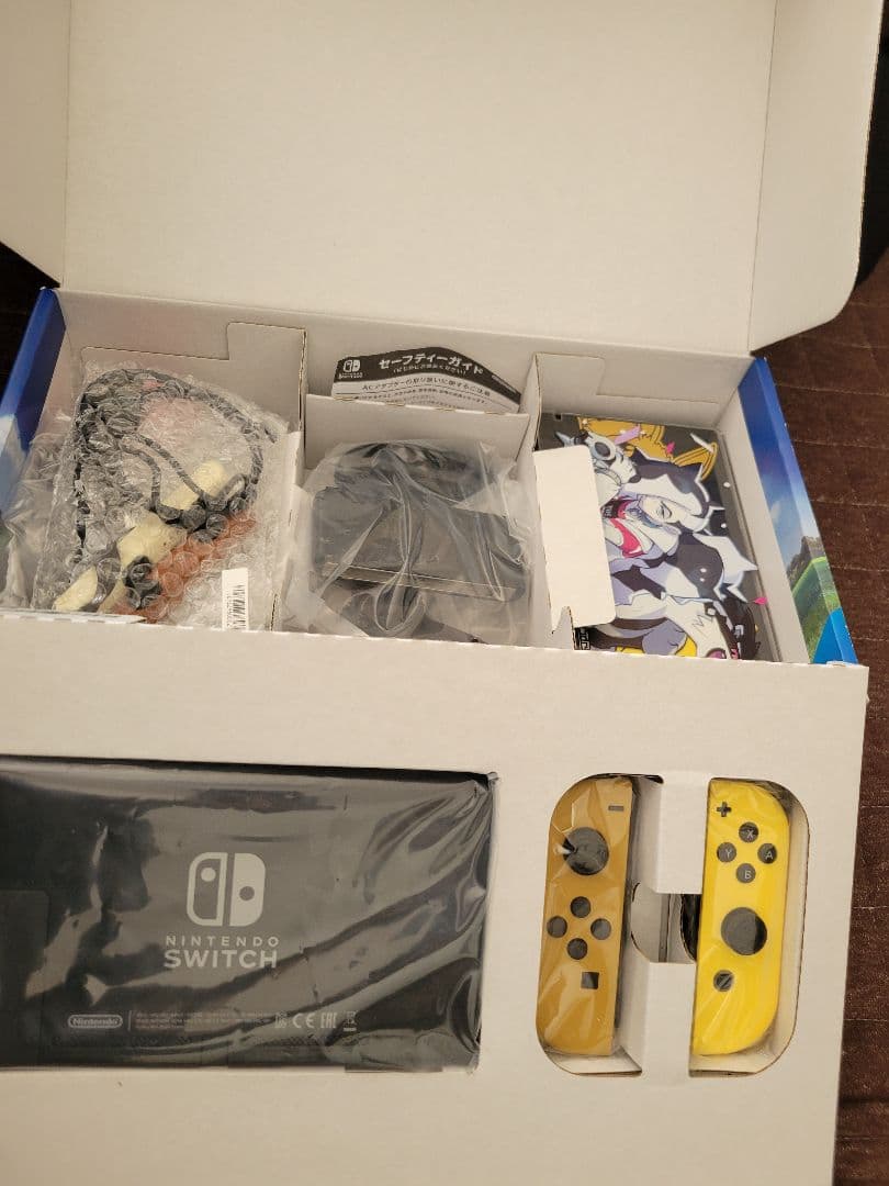 Nintendo Switch Let's Go! ピカチュウ