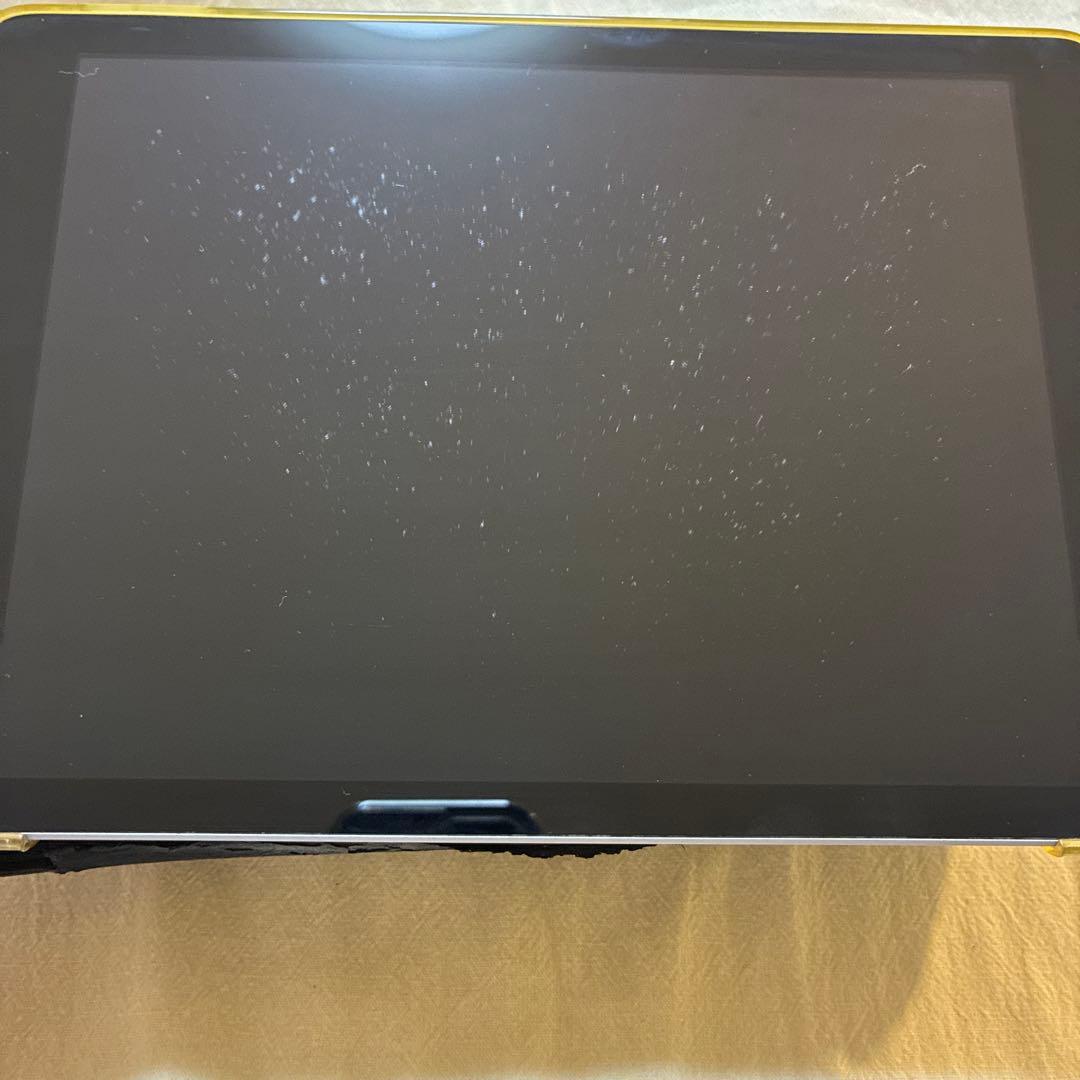 ド*ミ様 iPad Apple 第6世代　Wi-Fi 128GB スペースグレイ