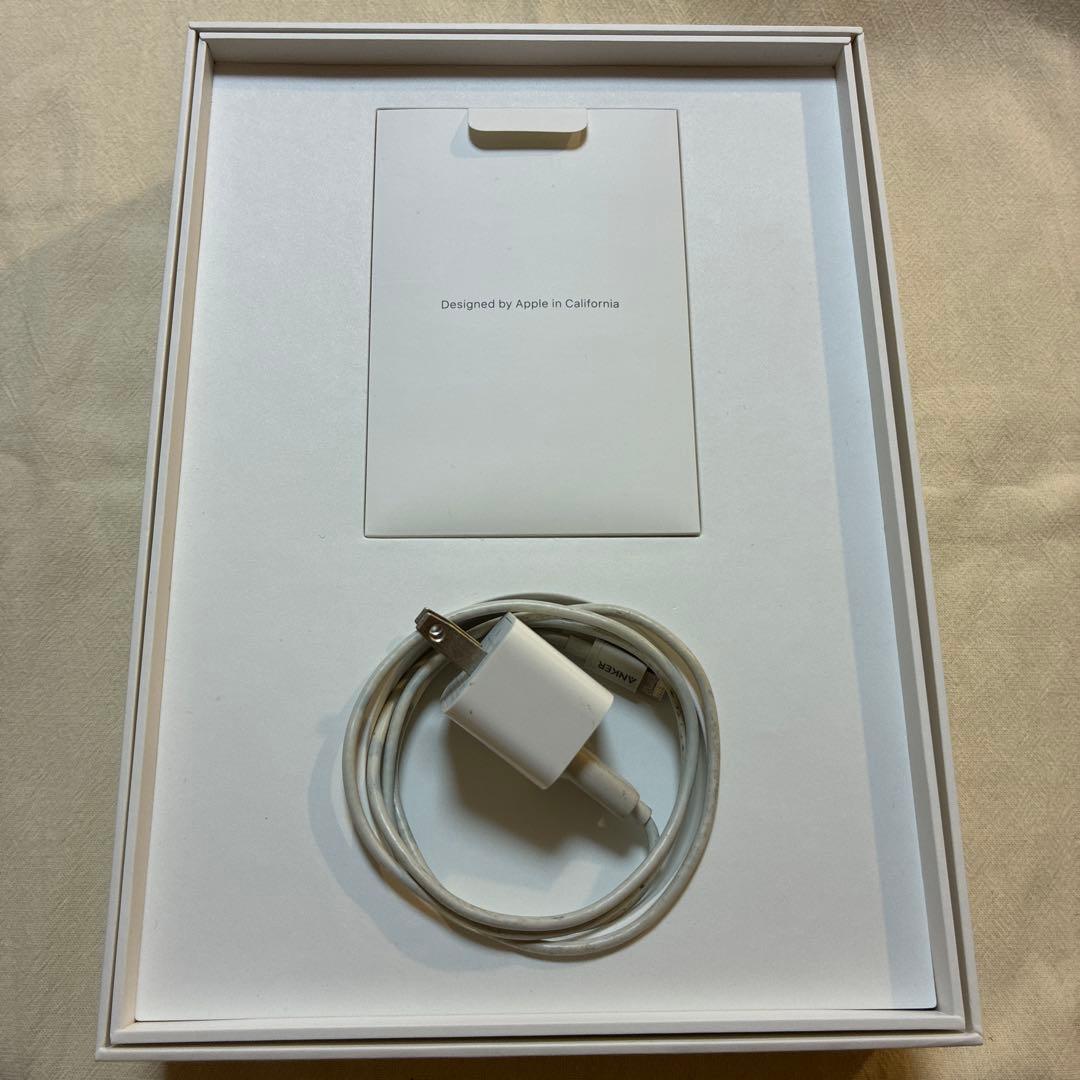ド*ミ様 iPad Apple 第6世代　Wi-Fi 128GB スペースグレイ
